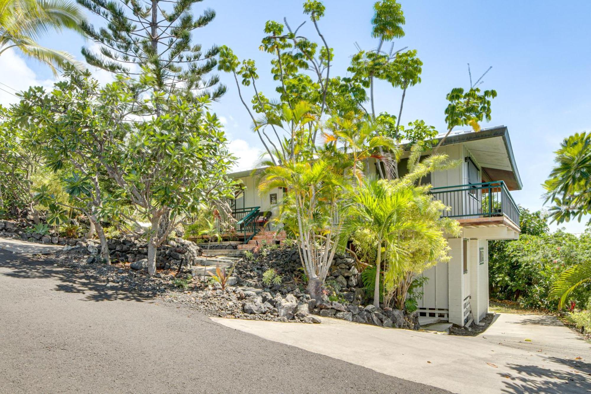 Ocean-View Bungalow Walk To Pebbles Beach! Hookena Экстерьер фото
